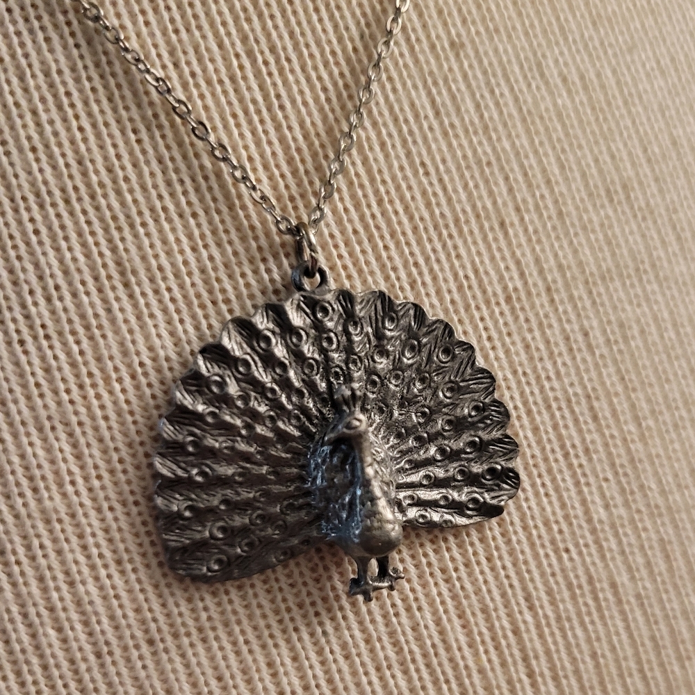 JJ Peacock Pendant Necklace Pewter